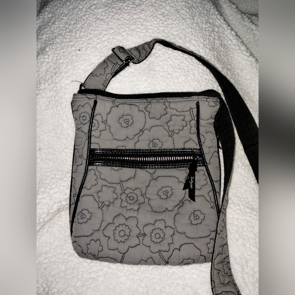 Thirty-one grey 🩶 quilted crossbody